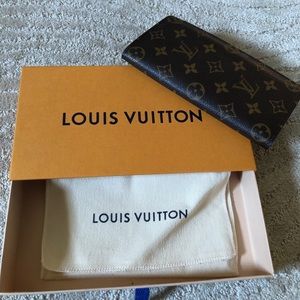Authentic Louis Vuitton Long WalletRetail $620.00